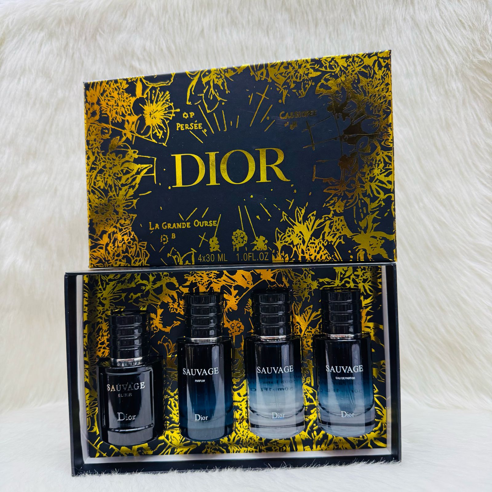 Dior SAUVAGE 2点　gift set sauvagesetof4_0ddd7944-7940-
