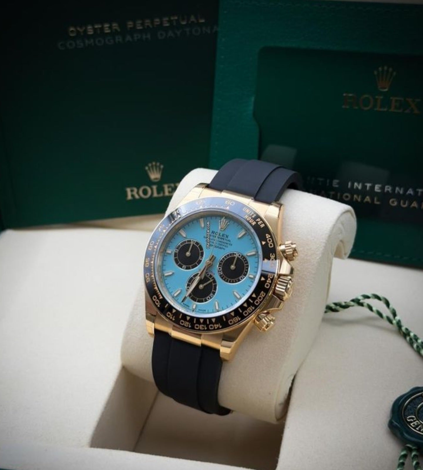 Rolex Cosmograph Daytona Turquoise Blue Dial