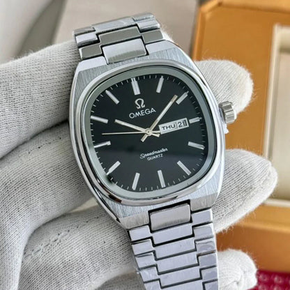 Omega Speedmaster Slim Silver Metal Watch