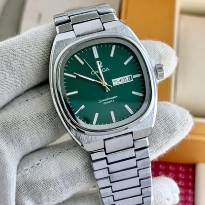 Omega Speedmaster Slim Silver Metal Watch